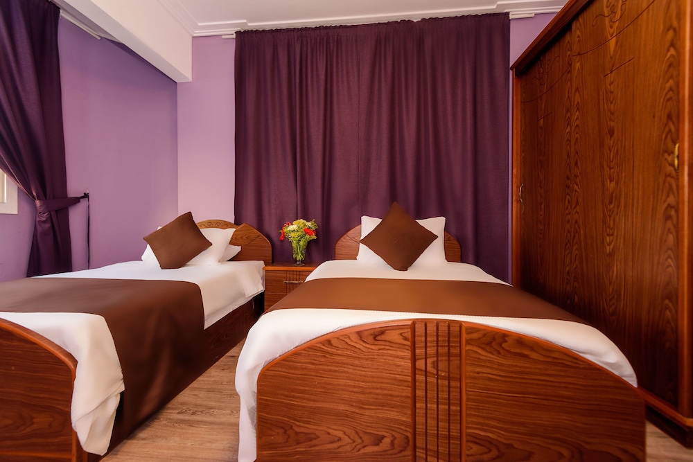 Deluxe Twin Room photo 3