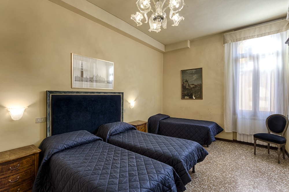 Standard Triple Room photo 1