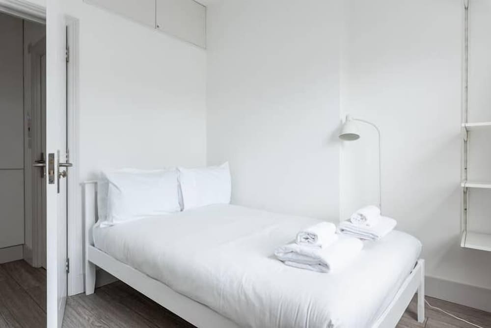 Deluxe Apartment - Flat 2 photo 1