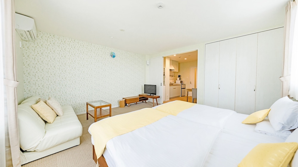 Studio (with Sofa Bed) - Photo 17