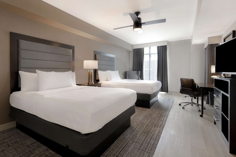 Suite, 2 Queen Beds, Accessible, Balcony (Hearing)