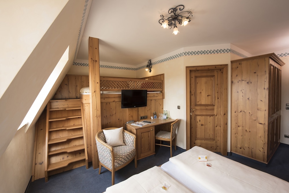 Comfort Quadruple Room, 1 Bedroom - Photo 3