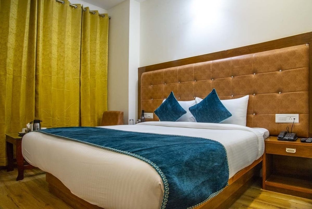 Deluxe Double Room, Valley View photo 3