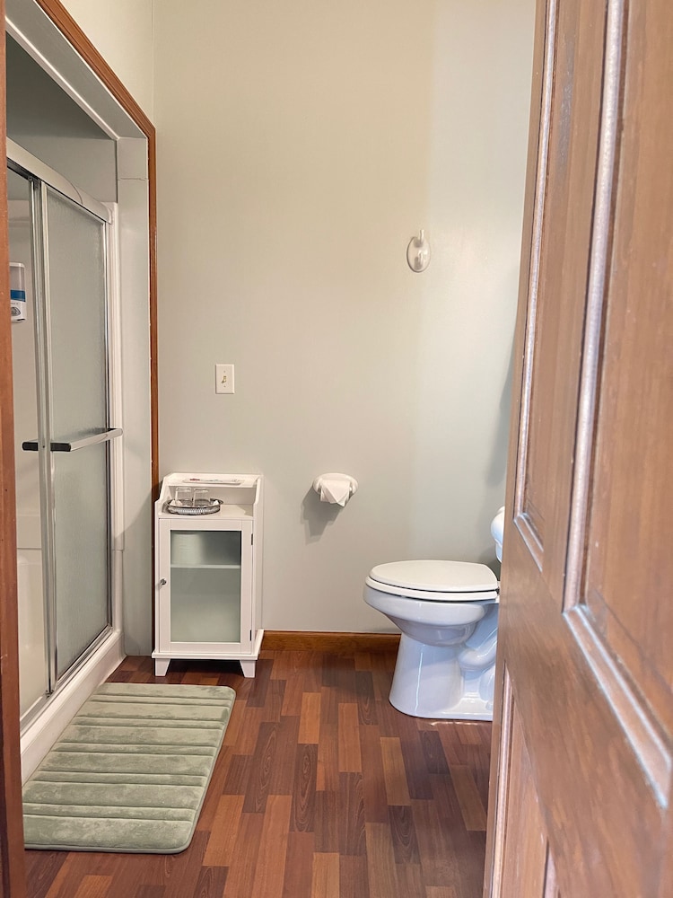 Suite, Accessible, Private Bathroom photo 2