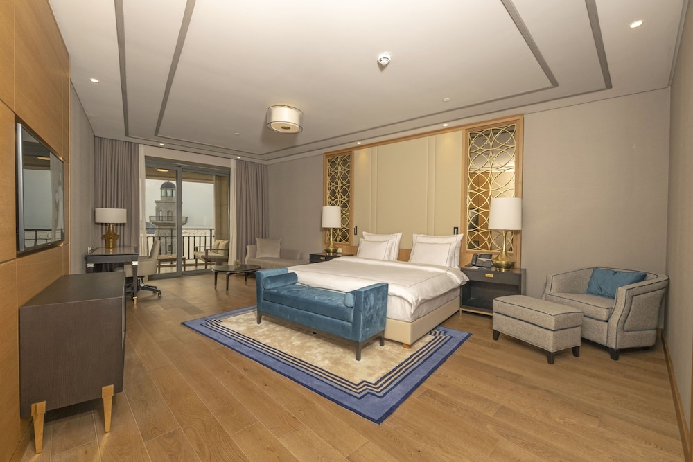 Royal Suite, Sea View - Photo 13