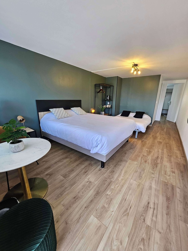 Family Room, Multiple Beds - Photo 1