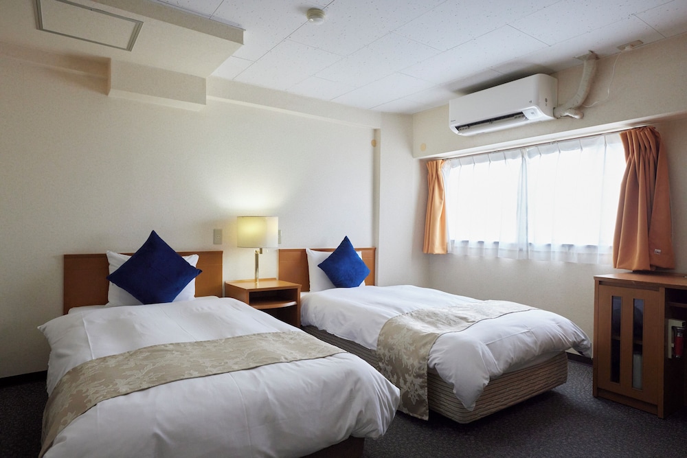 Twin Room, Non Smoking photo 1