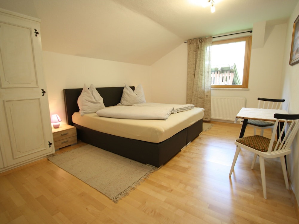 Classic Apartment, 3 Bedrooms photo 1