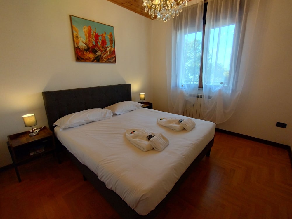 Double Or Twin Room photo 1