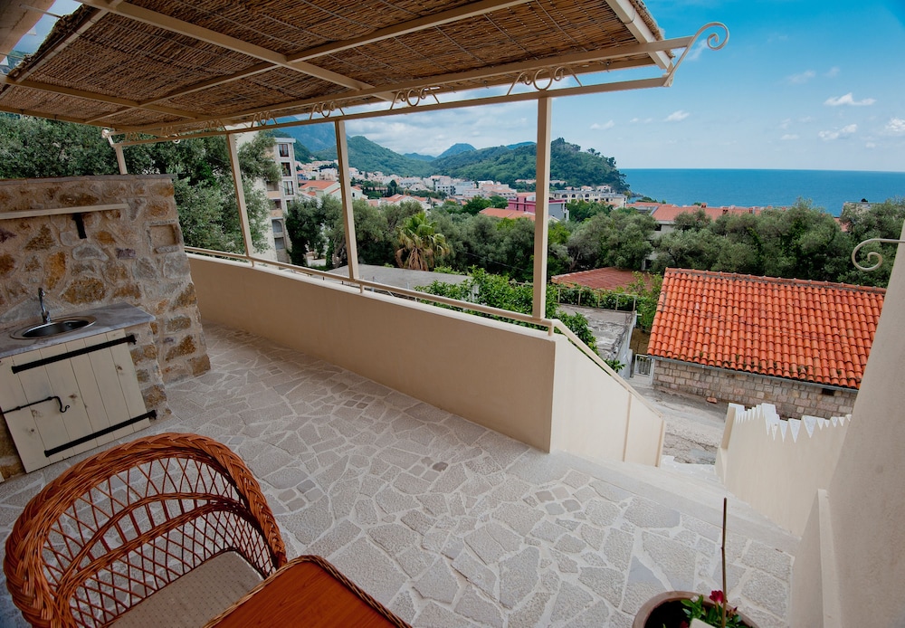 Studio Apartment with Sea view - Photo 4