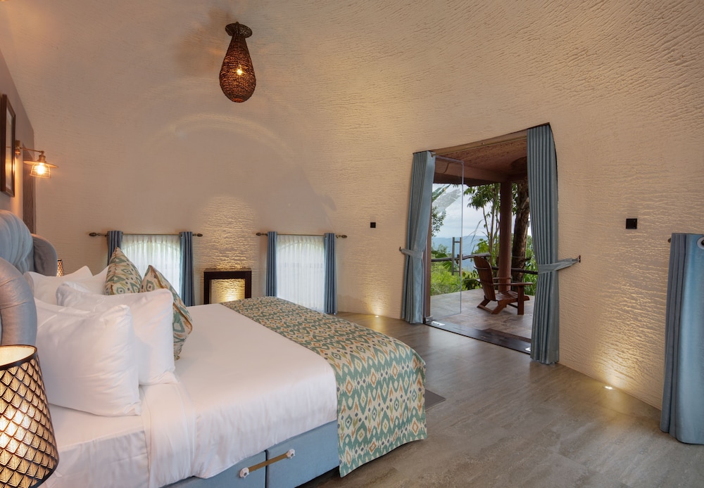 Grand Luxury Beehive photo 3