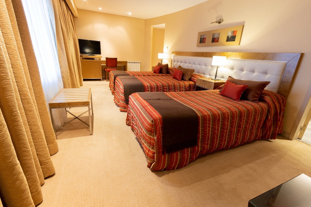 Standard Triple Room photo 2