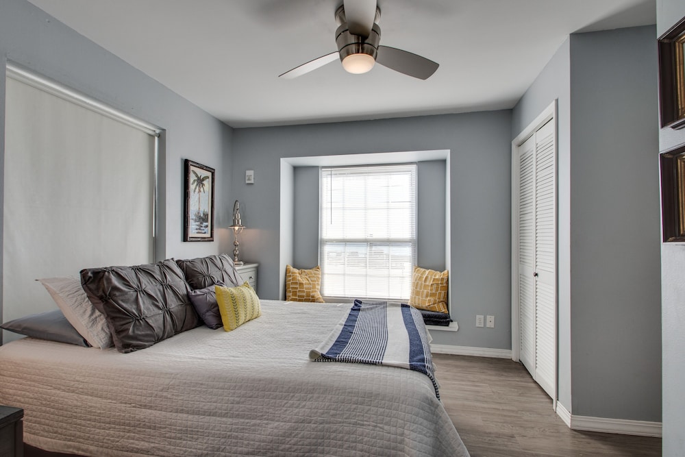 Condo, 1 Bedroom