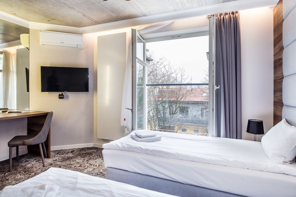 Superior Room - Photo 6