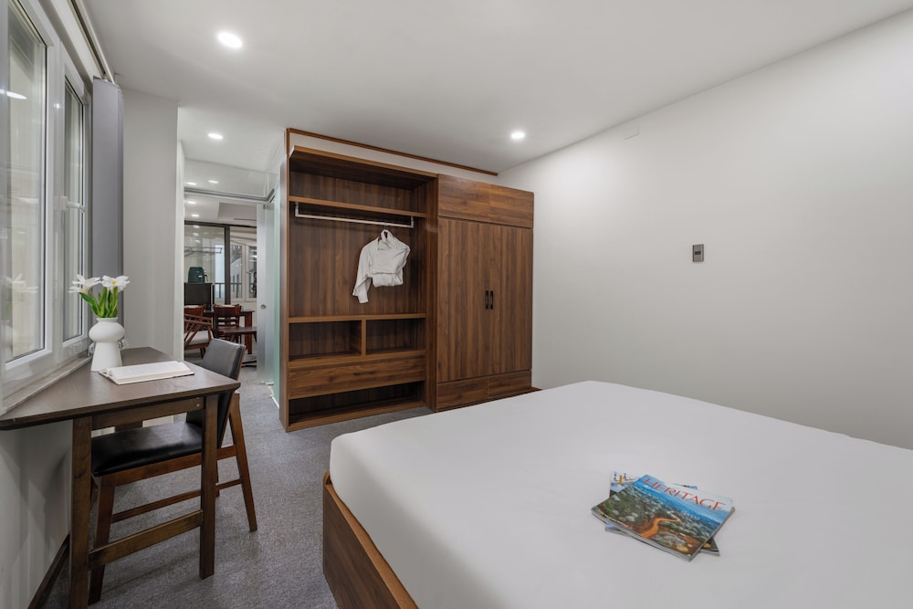 Apartment, 1 Bedroom, Partial Sea View - Photo 5