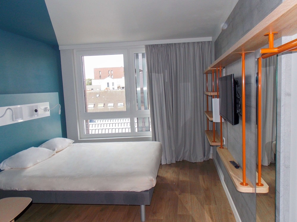 Standard Room, 1 Double Bed - Photo 6