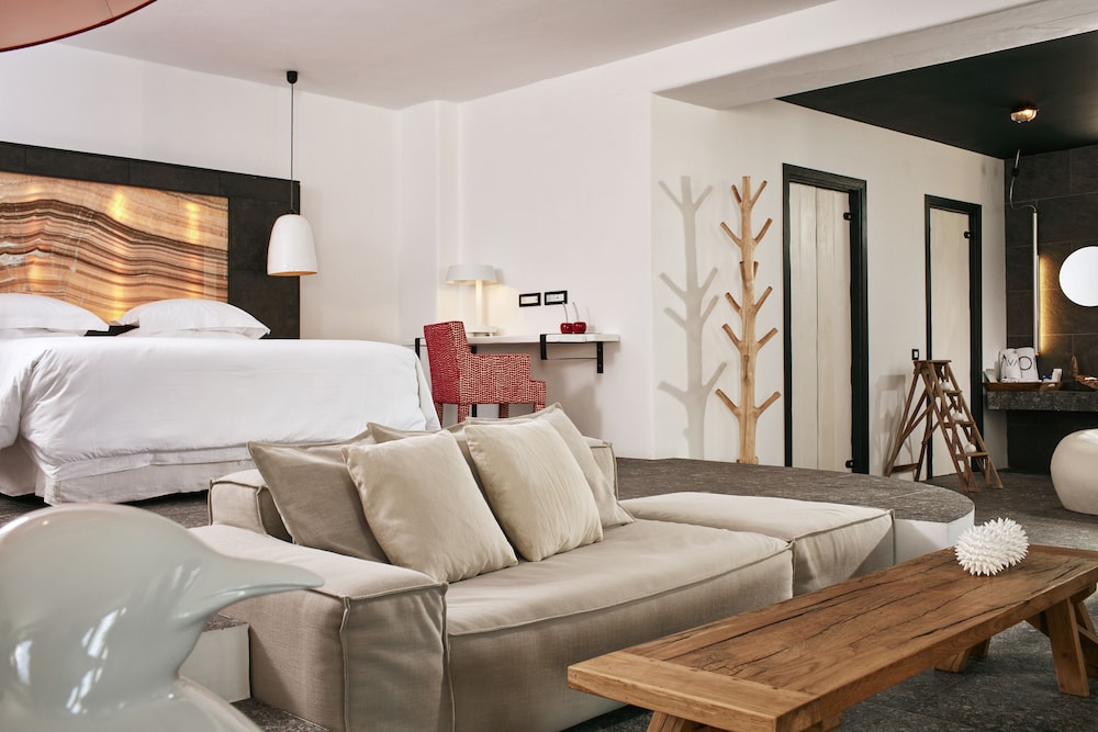Junior Suite, Sea View (Mystique)