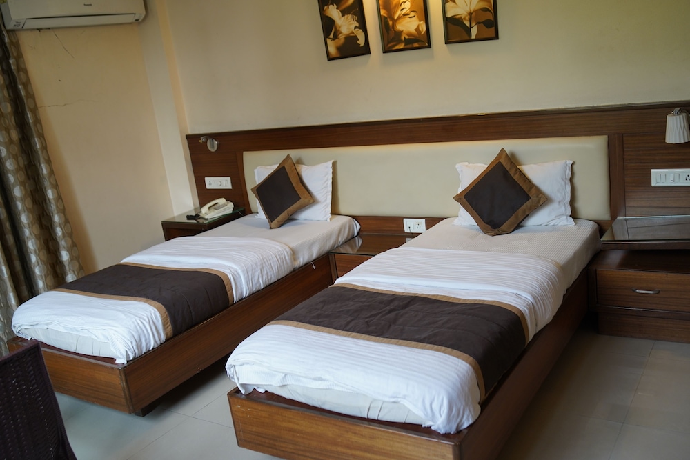 Standard Room - Photo 16