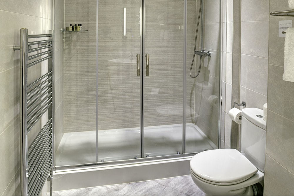 Executive Room, 1 King Bed, Non Smoking - Photo 7