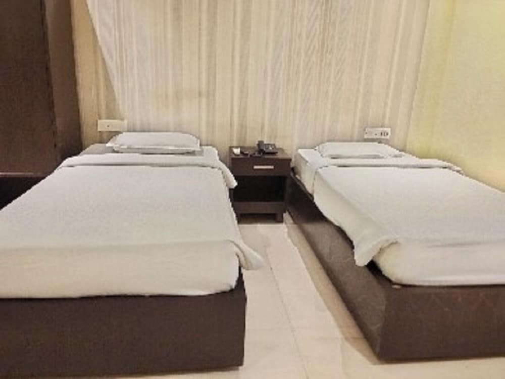 Business Single Room