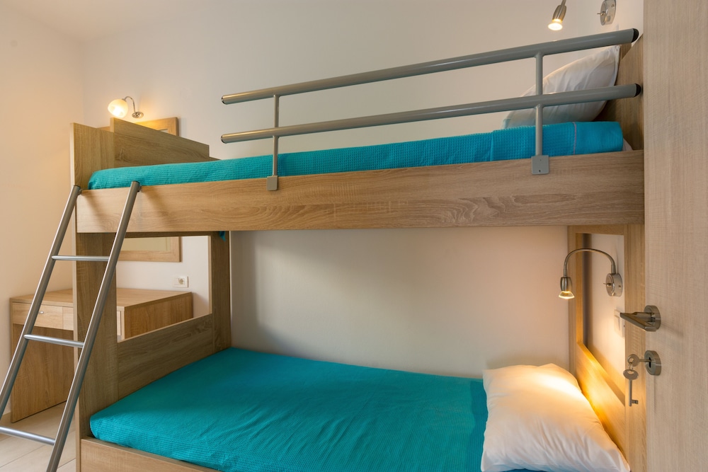 Apartment, 2 Bedrooms, Sea View