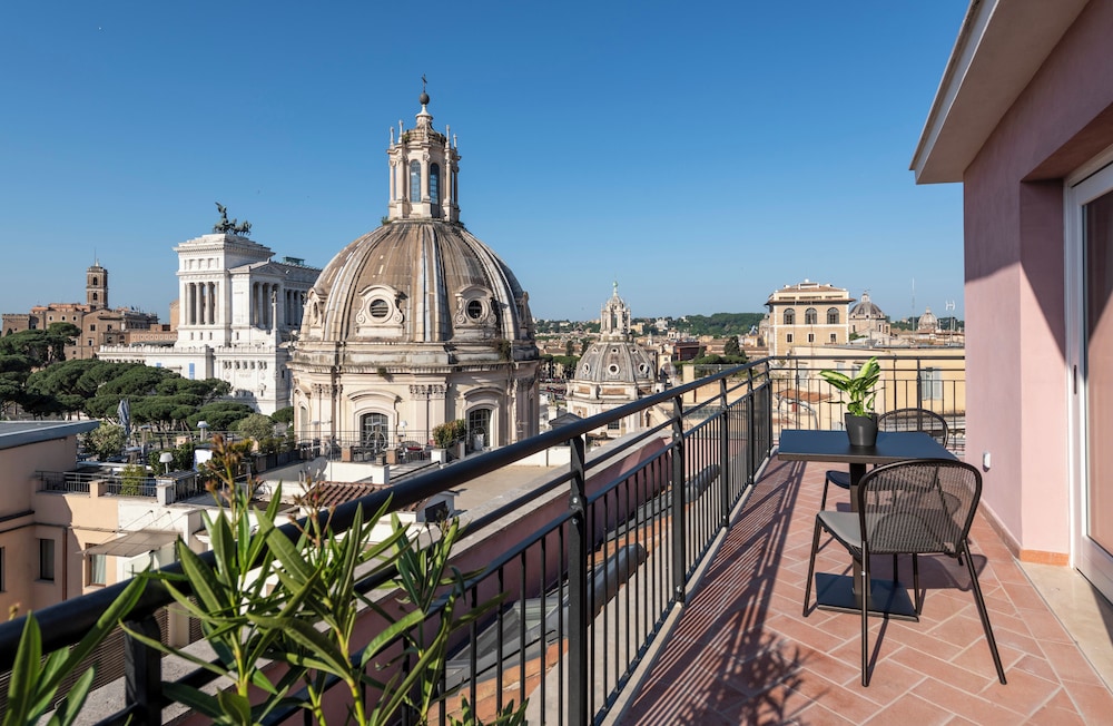 Panoramic Room (Venezia Terrace)
