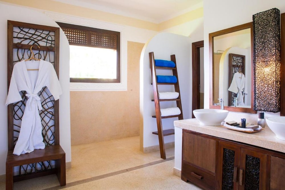 Executive Junior Suite photo 2