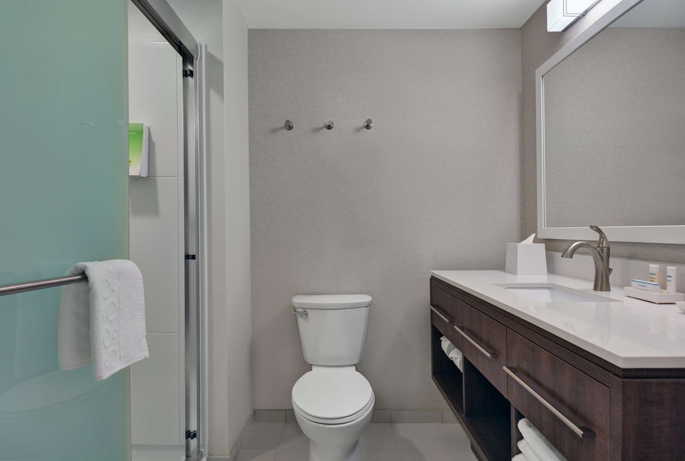 Studio, 2 Queen Beds, Accessible (Hearing Accessible) - Photo 3