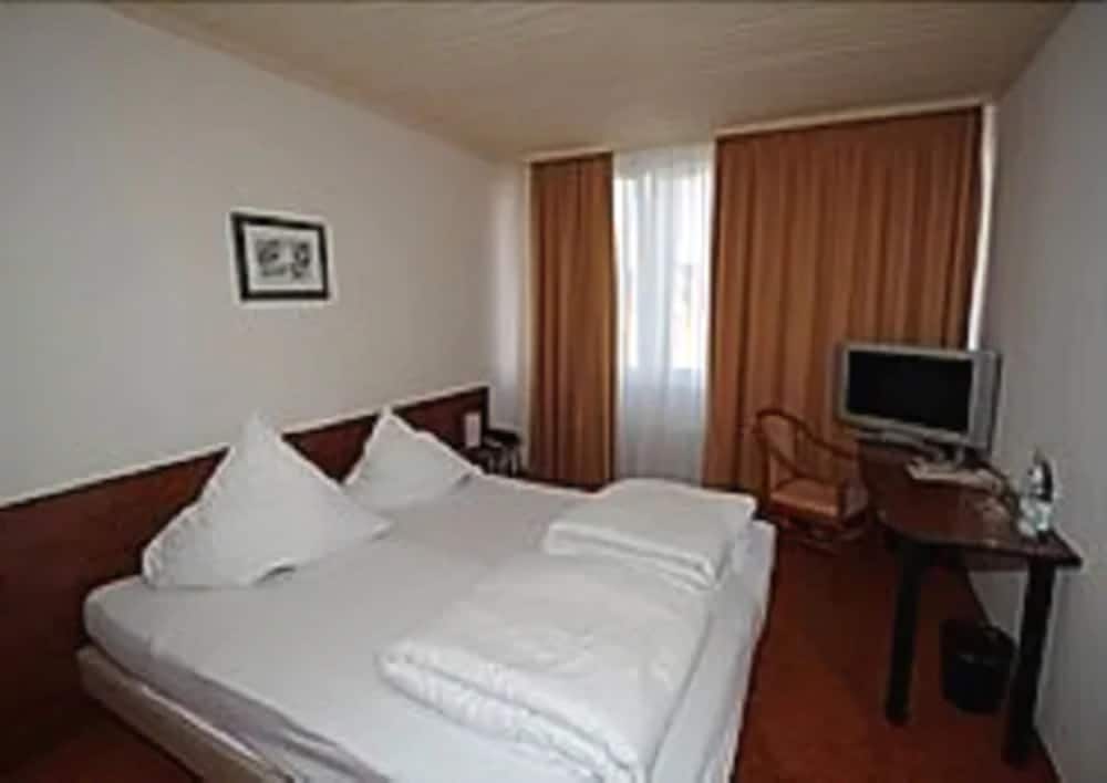 Twin Room photo 1