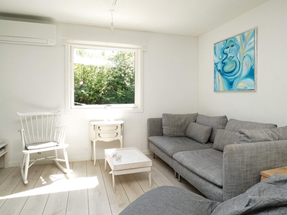 House photo 2