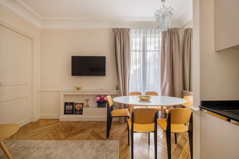 Deluxe Apartment, 2 Bedrooms (PINK QUARTZ) photo 3