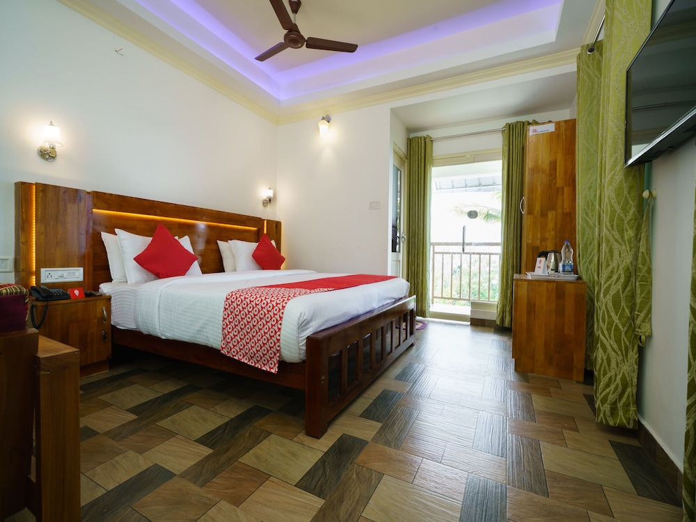 Suite, 1 King Bed photo 1
