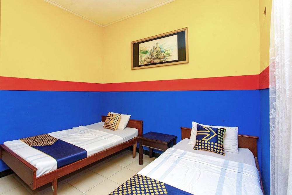 Economy Double Room photo 2
