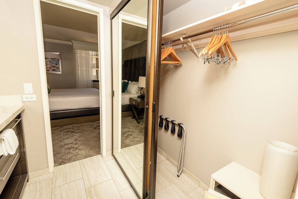 Deluxe Condo, Lanai, Ocean View
