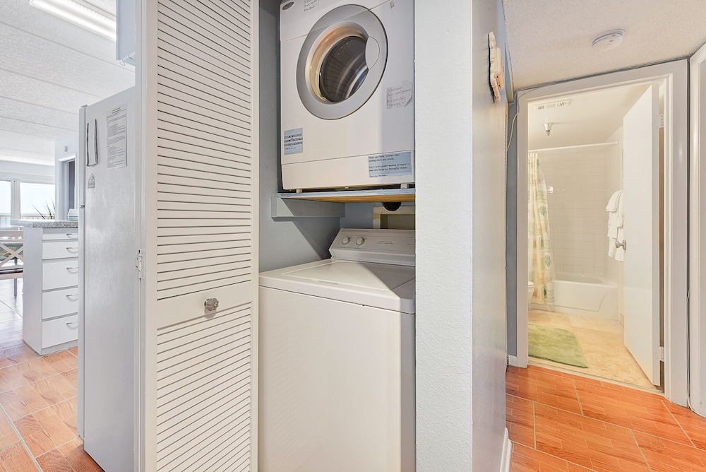 Condo, Multiple Beds, Beach View (#406 - Pets) photo 3