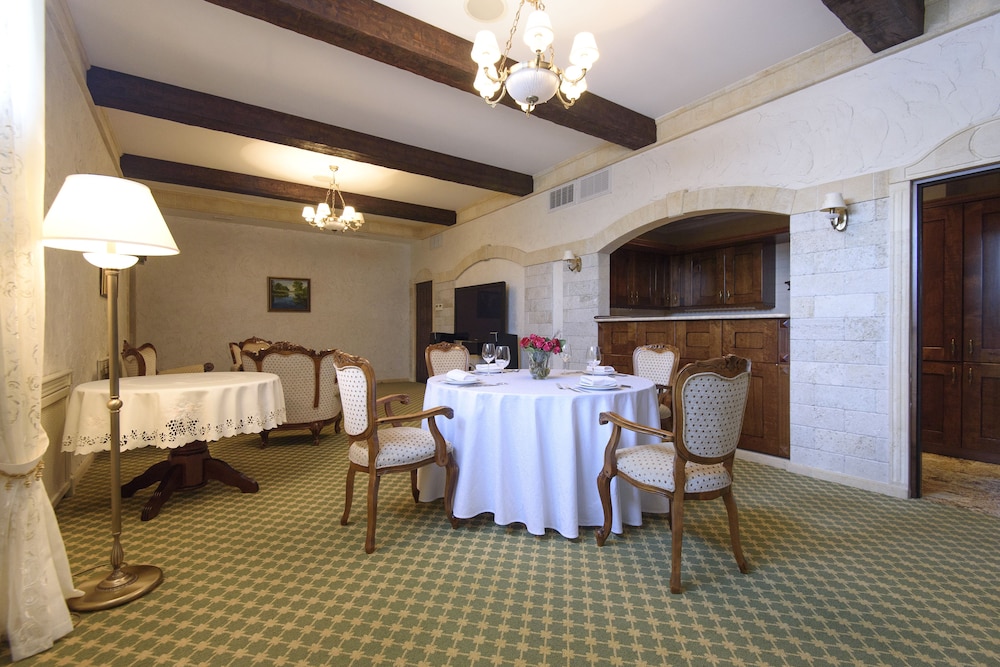 Presidential Apartment, 1 Bedroom, Pool Access (Spa Access) photo 2