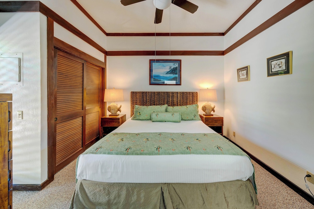 Royal Condo, 1 Bedroom, Garden View