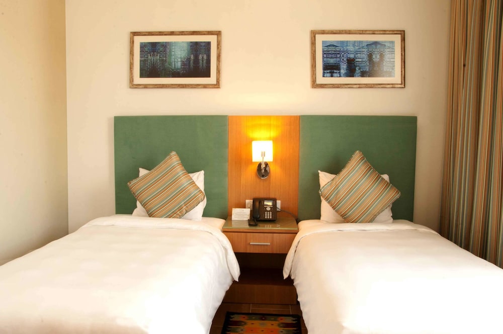 Deluxe Twin Room photo 1