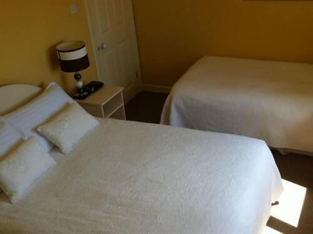 Triple Room, Ensuite, Sea View photo 1