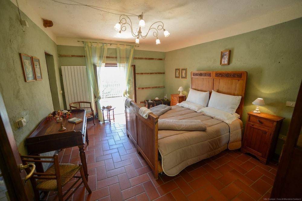House, 4 Bedrooms, Terrace photo 3