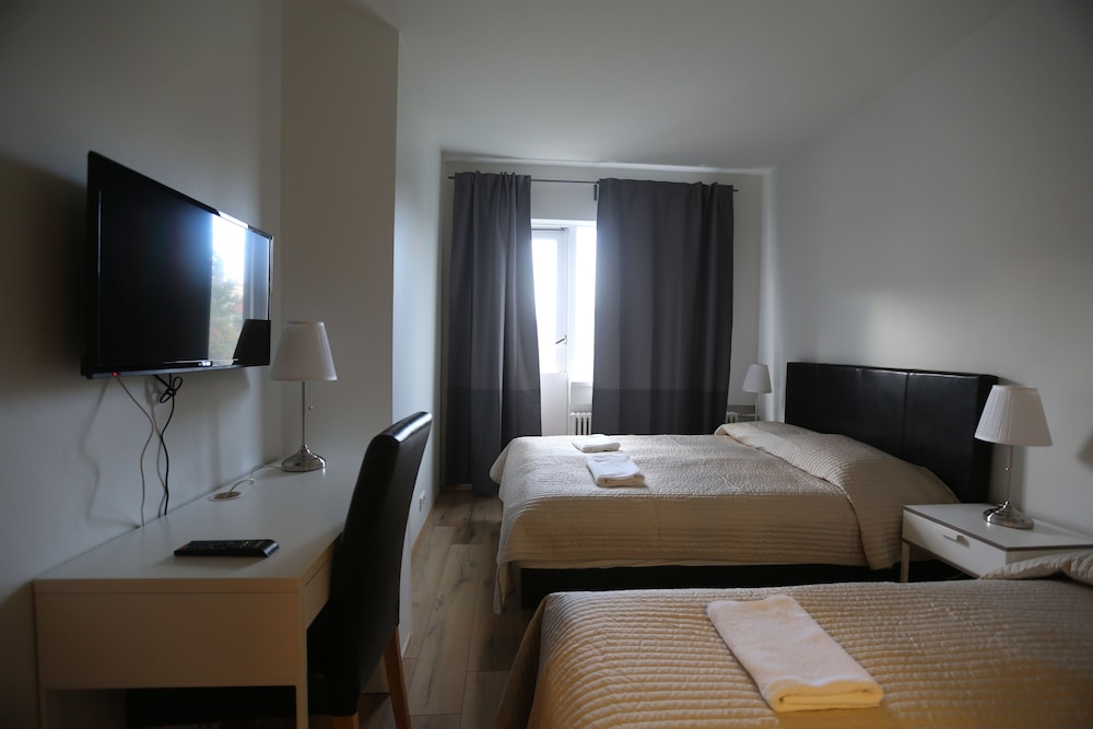 City Triple Room, Private Bathroom photo 2