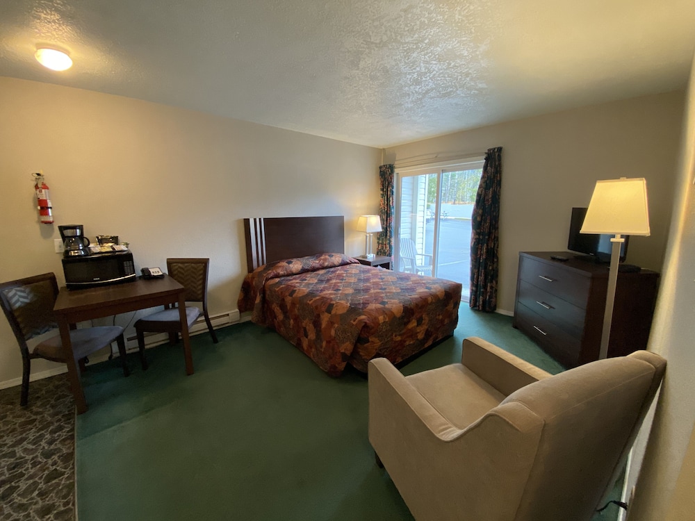 Standard Suite, 2 Queen Beds photo 3