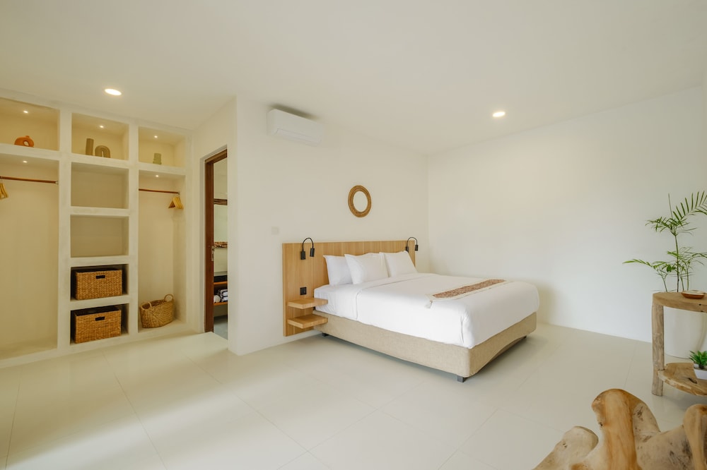 Luxury Villa photo 3