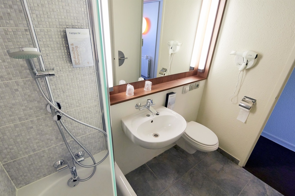 Standard Room, 2 Twin Beds - Photo 6