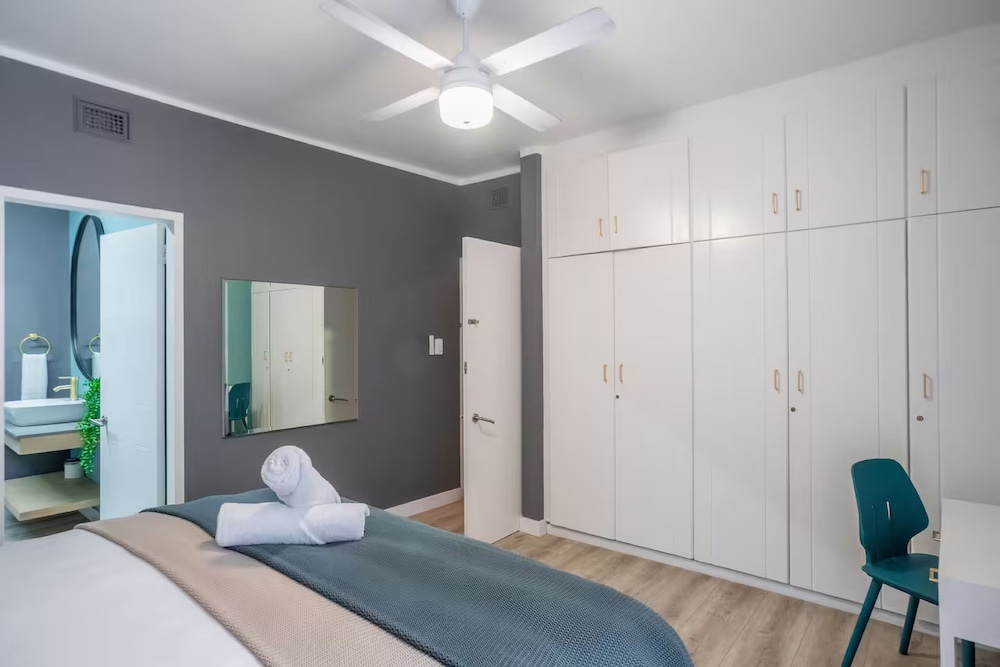 Superior Apartment, 3 Bedrooms, Partial Sea View, Oceanfront photo 1