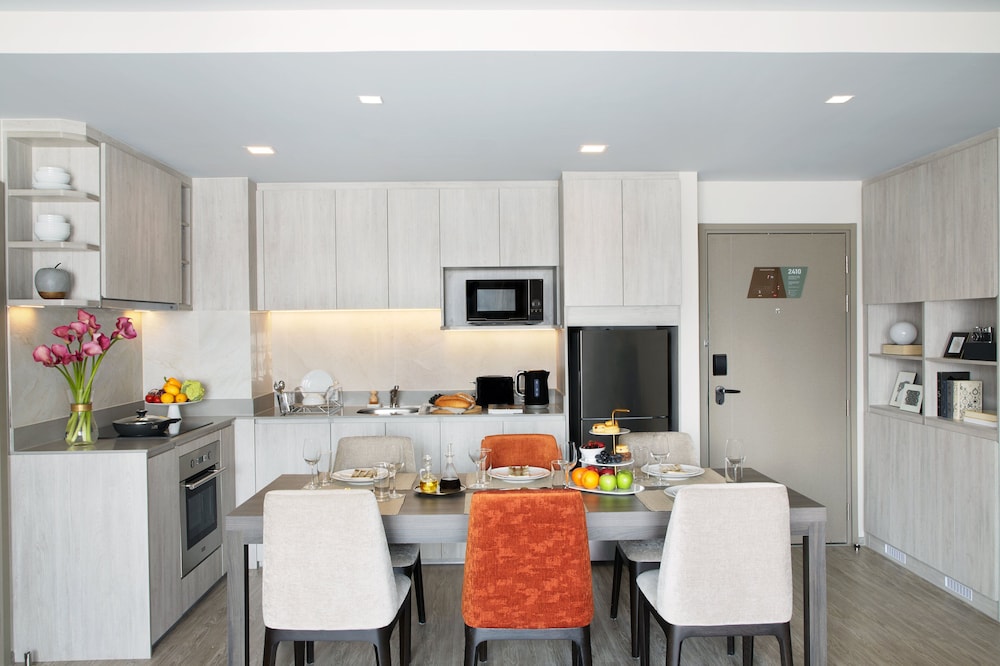 Executive Room, 3 Bedrooms thumbnail 6