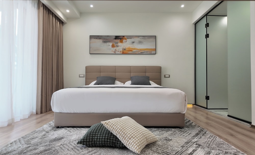 Superior Double Room, 1 Queen Bed, Balcony