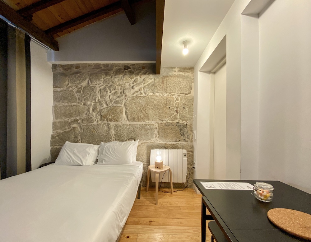 Deluxe Room - Photo 2