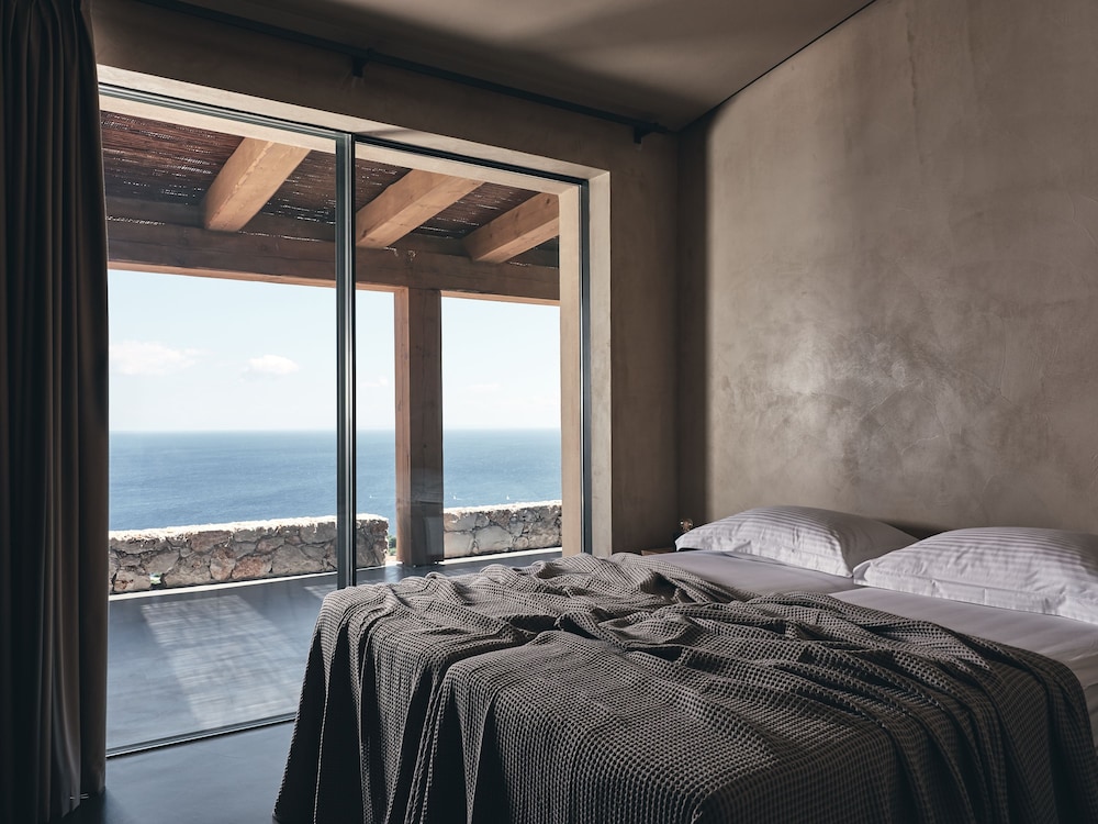 Luxury Villa, Private Pool (South)