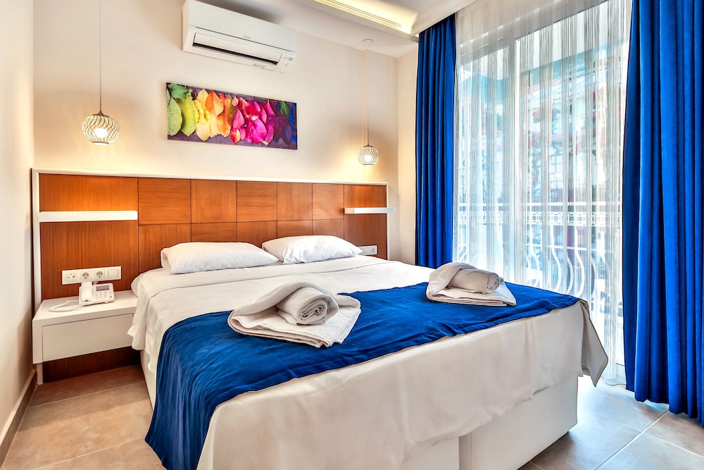 Family Triple Room, 2 Bedrooms, City View
